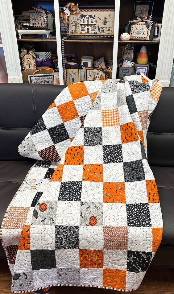 Midnight Haunt Quilted Blanket Halloween Home Decor Gift For Girlfriend - Flickden